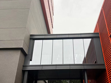 沈陽(yáng)玻璃幕墻安裝施工的過(guò)程有哪些步驟